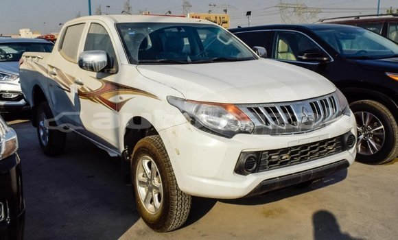 Buy Import Mitsubishi L200 White Car in Import - Dubai in Akmecet Buy Import Mitsubishi L200 White Car in Import - Dubai in Akmecet