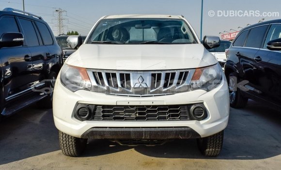 Buy Import Mitsubishi L200 White Car in Import - Dubai in Akmecet Buy Import Mitsubishi L200 White Car in Import - Dubai in Akmecet