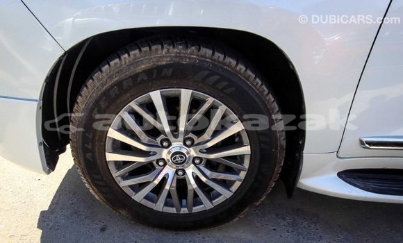 Buy Import Toyota Land Cruiser White Car in Import - Dubai in Akmecet Buy Import Toyota Land Cruiser White Car in Import - Dubai in Akmecet