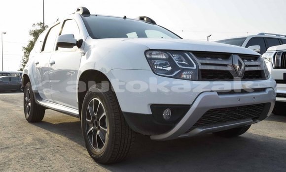 Buy Import Renault Duster White Car in Import - Dubai in Akmecet