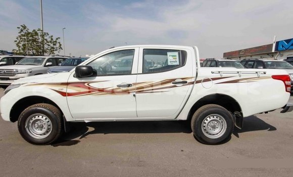 Buy Import Mitsubishi L200 White Car in Import - Dubai in Akmecet Buy Import Mitsubishi L200 White Car in Import - Dubai in Akmecet