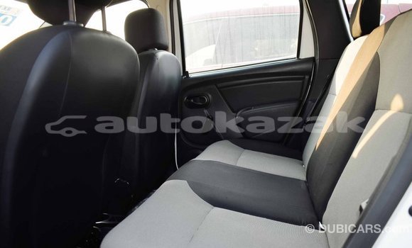 Buy Import Renault Duster White Car in Import - Dubai in Akmecet Buy Import Renault Duster White Car in Import - Dubai in Akmecet