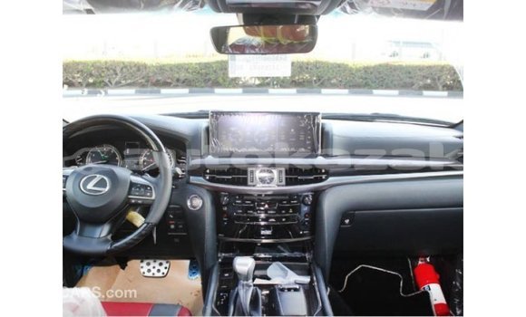 Buy Import Lexus LX White Car in Import - Dubai in Akmecet