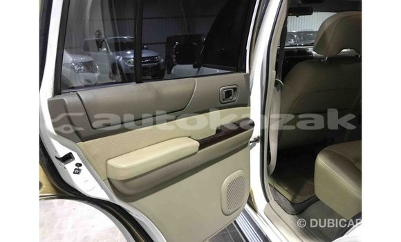Buy Import Nissan Patrol White Car in Import - Dubai in Akmecet Buy Import Nissan Patrol White Car in Import - Dubai in Akmecet