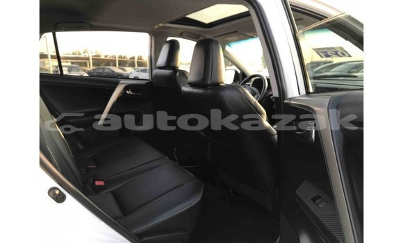 Buy Import Toyota 4Runner White Car in Import - Dubai in Akmecet Buy Import Toyota 4Runner White Car in Import - Dubai in Akmecet