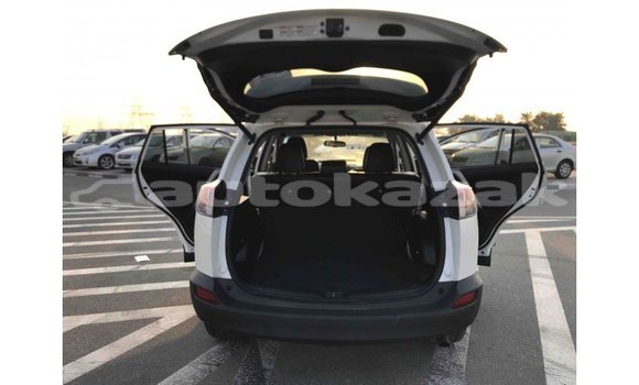 Buy Import Toyota 4Runner White Car in Import - Dubai in Akmecet Buy Import Toyota 4Runner White Car in Import - Dubai in Akmecet