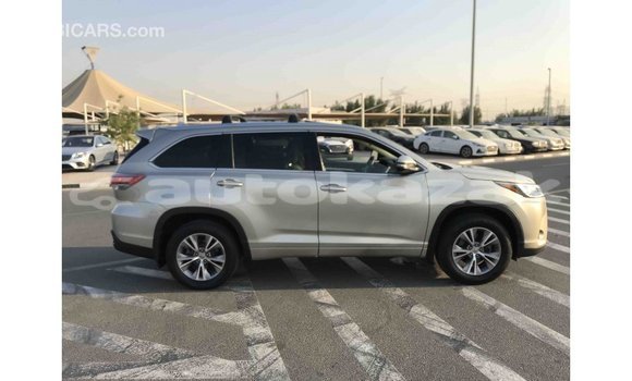 Buy Import Toyota Highlander Other Car in Import - Dubai in Akmecet Buy Import Toyota Highlander Other Car in Import - Dubai in Akmecet