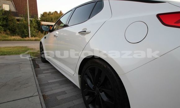 Buy Used Kia Optima White Car in Almaty in Almati Buy Used Kia Optima White Car in Almaty in Almati