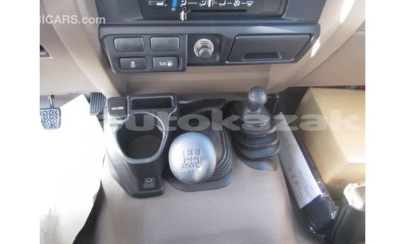 Buy Import Toyota Land Cruiser White Car in Import - Dubai in Akmecet Buy Import Toyota Land Cruiser White Car in Import - Dubai in Akmecet