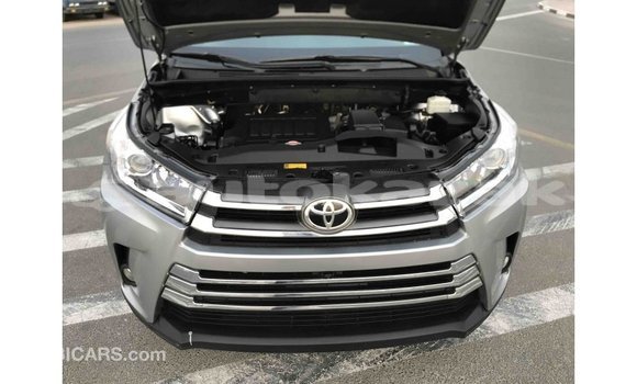 Buy Import Toyota Highlander Other Car in Import - Dubai in Akmecet Buy Import Toyota Highlander Other Car in Import - Dubai in Akmecet