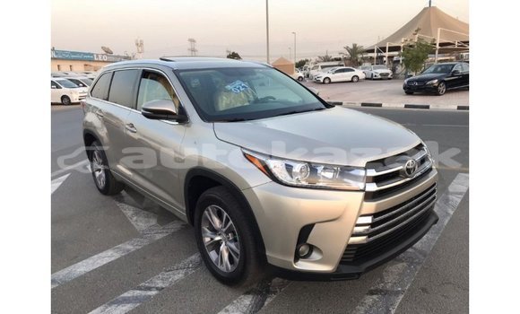 Buy Import Toyota Highlander Other Car in Import - Dubai in Akmecet Buy Import Toyota Highlander Other Car in Import - Dubai in Akmecet