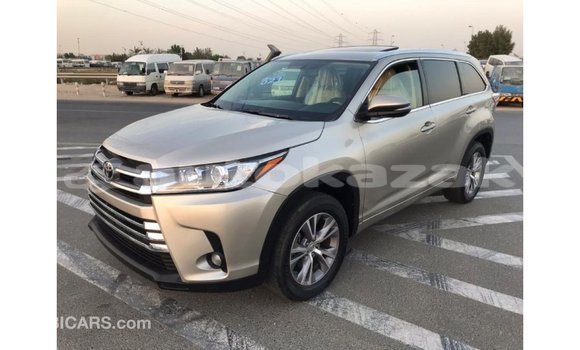 Buy Import Toyota Highlander Other Car in Import - Dubai in Akmecet Buy Import Toyota Highlander Other Car in Import - Dubai in Akmecet