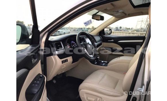 Buy Import Toyota Highlander Other Car in Import - Dubai in Akmecet Buy Import Toyota Highlander Other Car in Import - Dubai in Akmecet