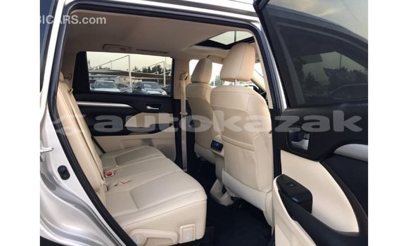 Buy Import Toyota Highlander Other Car in Import - Dubai in Akmecet Buy Import Toyota Highlander Other Car in Import - Dubai in Akmecet