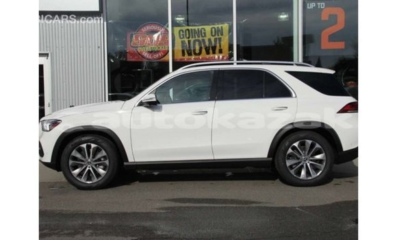 Buy Import Mercedes-Benz GLE White Car in Import - Dubai in Akmecet Buy Import Mercedes-Benz GLE White Car in Import - Dubai in Akmecet