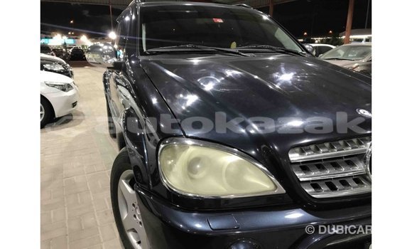 Buy Import Mercedes-Benz 190 (W201) Blue Car in Import - Dubai in Akmecet Buy Import Mercedes-Benz 190 (W201) Blue Car in Import - Dubai in Akmecet