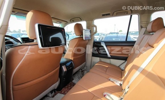 Buy Import Toyota Prado White Car in Import - Dubai in Akmecet Buy Import Toyota Prado White Car in Import - Dubai in Akmecet
