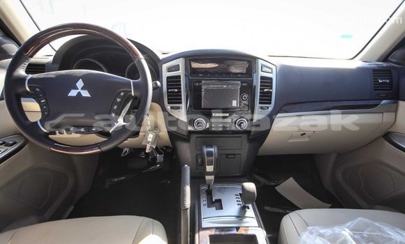 Buy Import Mitsubishi Pajero White Car in Import - Dubai in Akmecet Buy Import Mitsubishi Pajero White Car in Import - Dubai in Akmecet