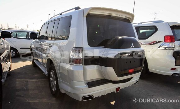 Buy Import Mitsubishi Pajero White Car in Import - Dubai in Akmecet Buy Import Mitsubishi Pajero White Car in Import - Dubai in Akmecet