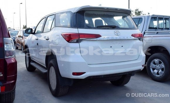 Buy Import Toyota Fortuner White Car in Import - Dubai in Akmecet Buy Import Toyota Fortuner White Car in Import - Dubai in Akmecet