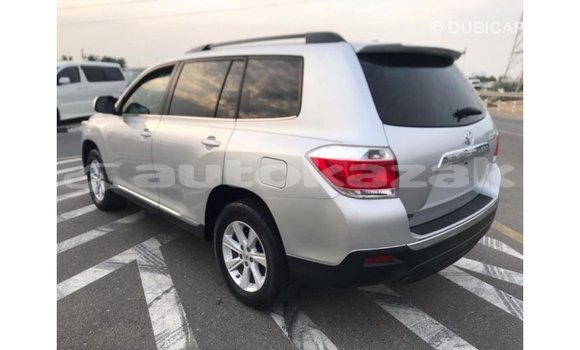 Buy Import Toyota Highlander Other Car in Import - Dubai in Akmecet Buy Import Toyota Highlander Other Car in Import - Dubai in Akmecet
