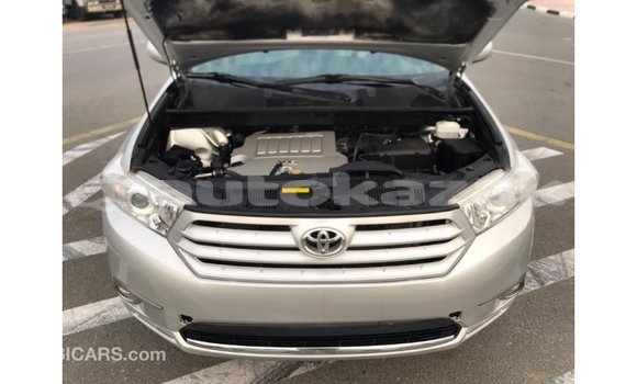 Buy Import Toyota Highlander Other Car in Import - Dubai in Akmecet Buy Import Toyota Highlander Other Car in Import - Dubai in Akmecet