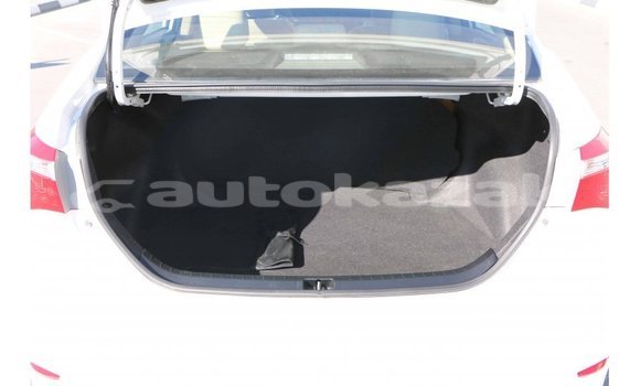 Buy Import Toyota Corolla White Car in Import - Dubai in Akmecet Buy Import Toyota Corolla White Car in Import - Dubai in Akmecet