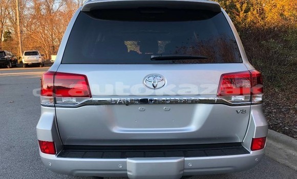 Buy Used Toyota Land Cruiser Silver Car in Aktau in Karagandi Buy Used Toyota Land Cruiser Silver Car in Aktau in Karagandi