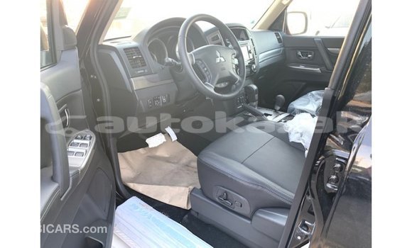 Buy Import Mitsubishi Pajero Black Car in Import - Dubai in Akmecet Buy Import Mitsubishi Pajero Black Car in Import - Dubai in Akmecet
