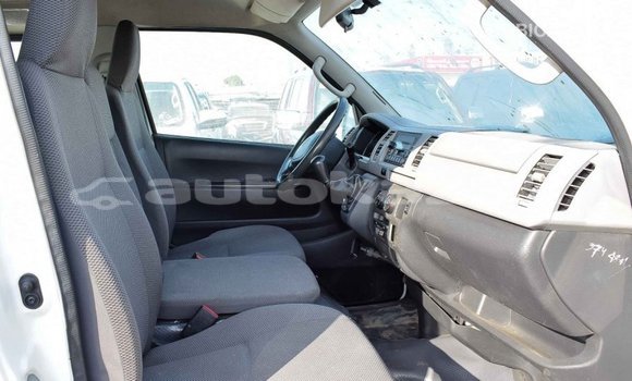 Buy Import Toyota Hiace White Car in Import - Dubai in Akmecet Buy Import Toyota Hiace White Car in Import - Dubai in Akmecet