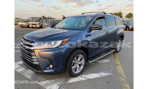 Buy Import Toyota Highlander Blue Car in Import - Dubai in Akmecet Buy Import Toyota Highlander Blue Car in Import - Dubai in Akmecet
