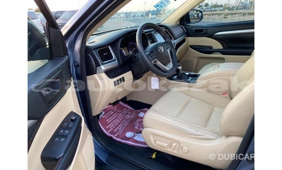 Buy Import Toyota Highlander Blue Car in Import - Dubai in Akmecet Buy Import Toyota Highlander Blue Car in Import - Dubai in Akmecet