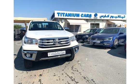 Buy Import Toyota Hilux White Car in Import - Dubai in Akmecet Buy Import Toyota Hilux White Car in Import - Dubai in Akmecet
