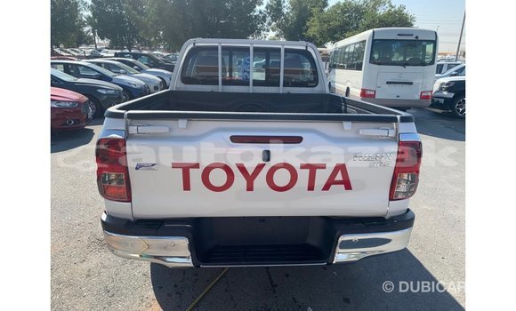 Buy Import Toyota Hilux White Car in Import - Dubai in Akmecet Buy Import Toyota Hilux White Car in Import - Dubai in Akmecet