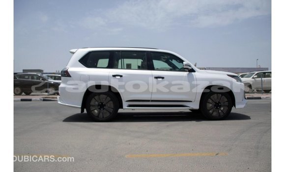 Buy Import Lexus LX White Car in Import - Dubai in Akmecet Buy Import Lexus LX White Car in Import - Dubai in Akmecet