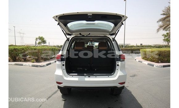 Buy Import Toyota Fortuner White Car in Import - Dubai in Akmecet Buy Import Toyota Fortuner White Car in Import - Dubai in Akmecet
