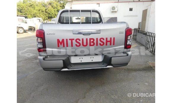 Buy Import Mitsubishi L200 Other Car in Import - Dubai in Akmecet Buy Import Mitsubishi L200 Other Car in Import - Dubai in Akmecet