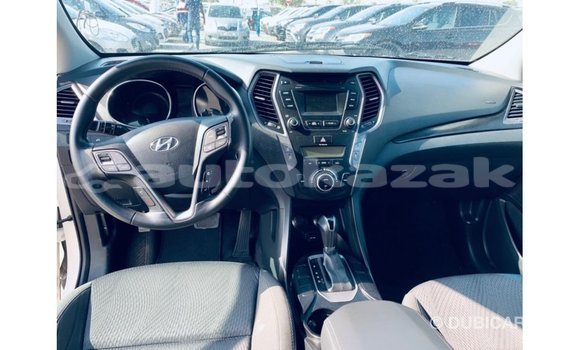 Buy Import Hyundai Santa Fe White Car in Import - Dubai in Akmecet Buy Import Hyundai Santa Fe White Car in Import - Dubai in Akmecet