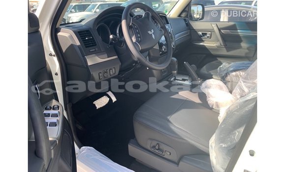 Buy Import Mitsubishi Pajero White Car in Import - Dubai in Akmecet Buy Import Mitsubishi Pajero White Car in Import - Dubai in Akmecet