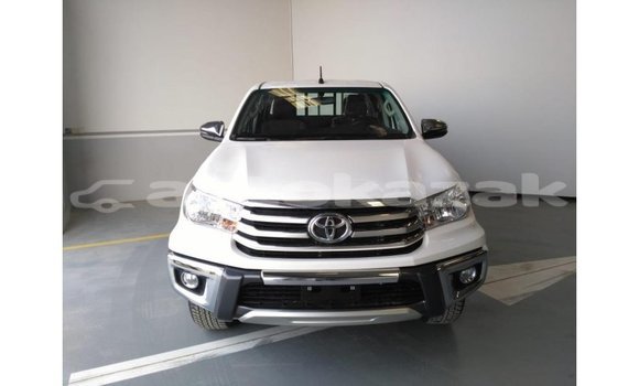 Buy Import Toyota Hilux White Car in Import - Dubai in Akmecet Buy Import Toyota Hilux White Car in Import - Dubai in Akmecet