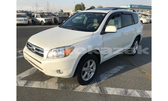 Buy Import Toyota 4Runner White Car in Import - Dubai in Akmecet Buy Import Toyota 4Runner White Car in Import - Dubai in Akmecet