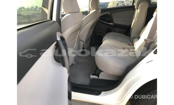 Buy Import Toyota 4Runner White Car in Import - Dubai in Akmecet Buy Import Toyota 4Runner White Car in Import - Dubai in Akmecet