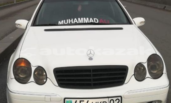 Buy Used Mercedes-Benz C-klasse White Car in Almaty in Almati