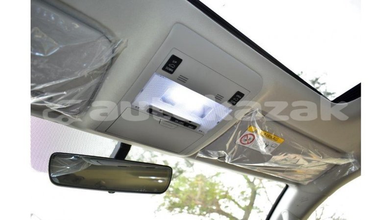 Big with watermark toyota land cruiser akmecet import dubai 1920