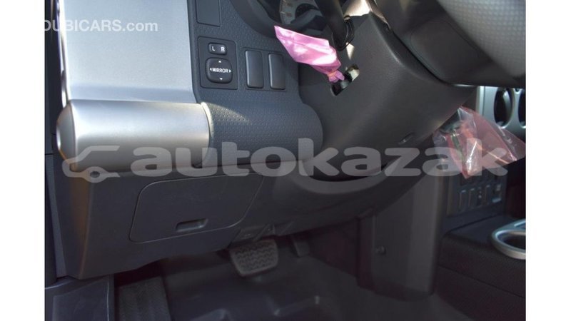 Big with watermark toyota fj cruiser akmecet import dubai 1922