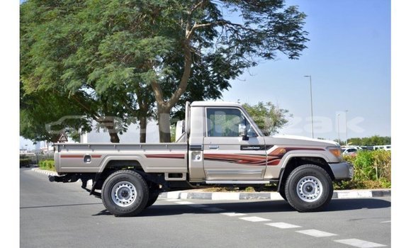 Buy Import Toyota Land Cruiser Other Car in Import - Dubai in Akmecet Buy Import Toyota Land Cruiser Other Car in Import - Dubai in Akmecet