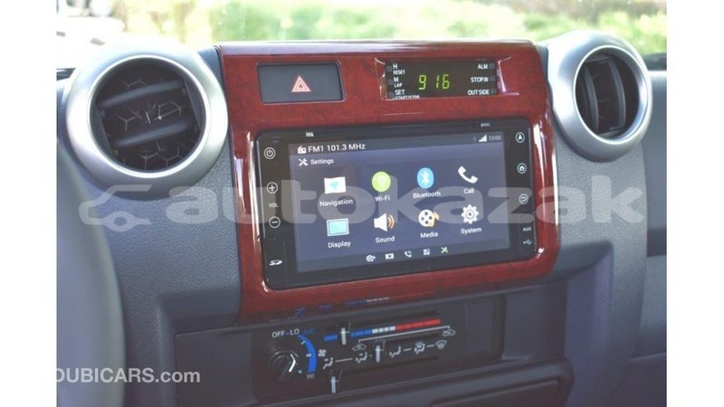 Big with watermark toyota land cruiser akmecet import dubai 1924