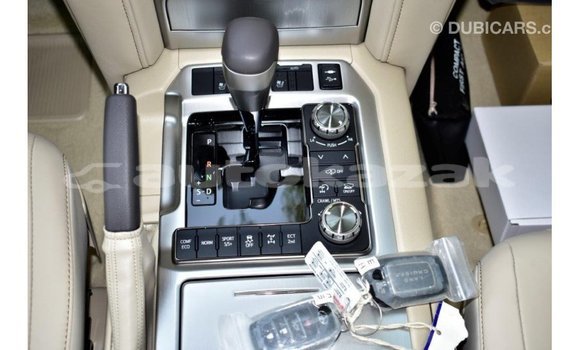 Buy Import Toyota Land Cruiser White Car in Import - Dubai in Akmecet Buy Import Toyota Land Cruiser White Car in Import - Dubai in Akmecet