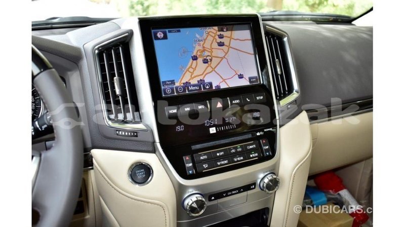 Big with watermark toyota land cruiser akmecet import dubai 1927