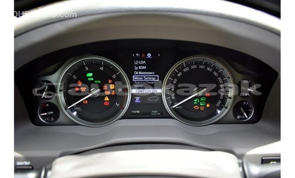 Buy Import Toyota Land Cruiser White Car in Import - Dubai in Akmecet Buy Import Toyota Land Cruiser White Car in Import - Dubai in Akmecet